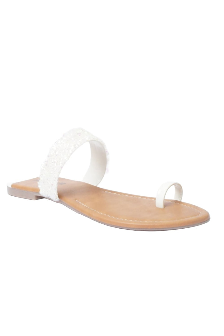 SOLES White Flat Sandals - Luxurious Elegance
