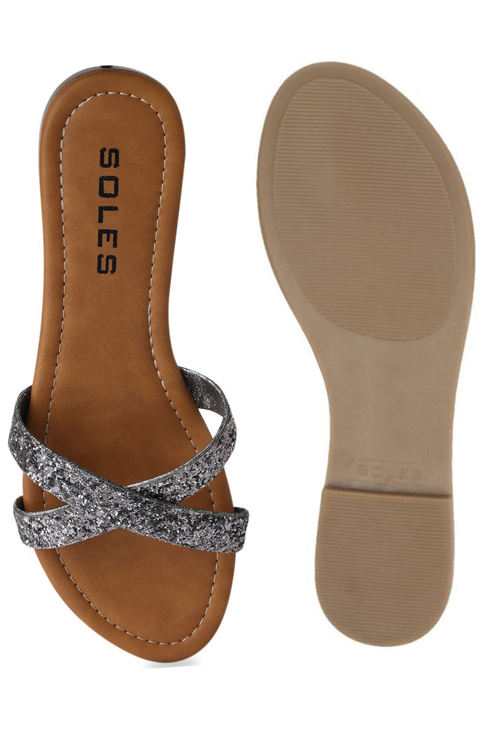 SOLES Women Metallic Flat Sandals Flat