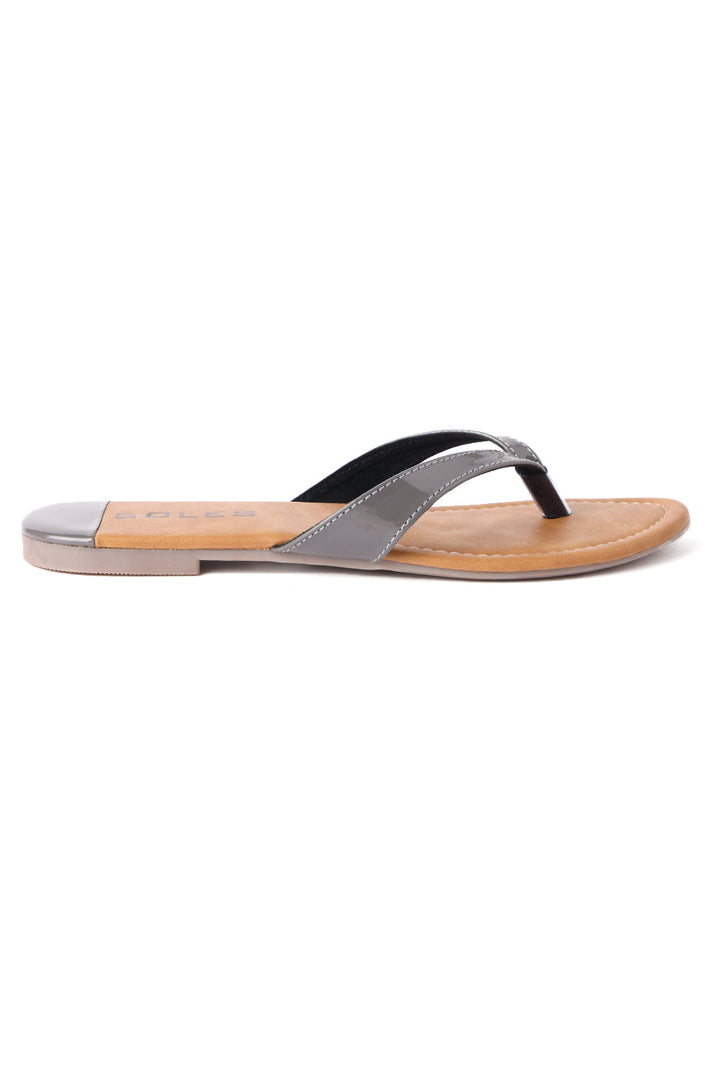 SOLES Trendy Grey Flat Sandals